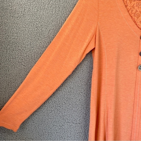 Soft Surroundings Coral Maddalena Tunic Top Decorative Button Sz M - Picture 3 of 7